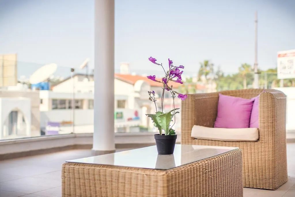 Napian Suites Ayia Napa Aparthotel