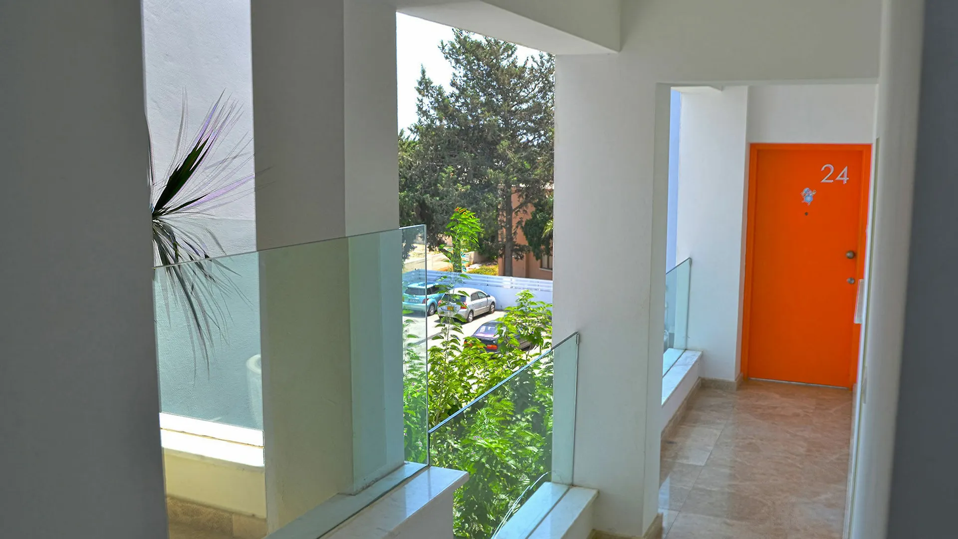 Aparthotel Napian Suites Ayia Napa